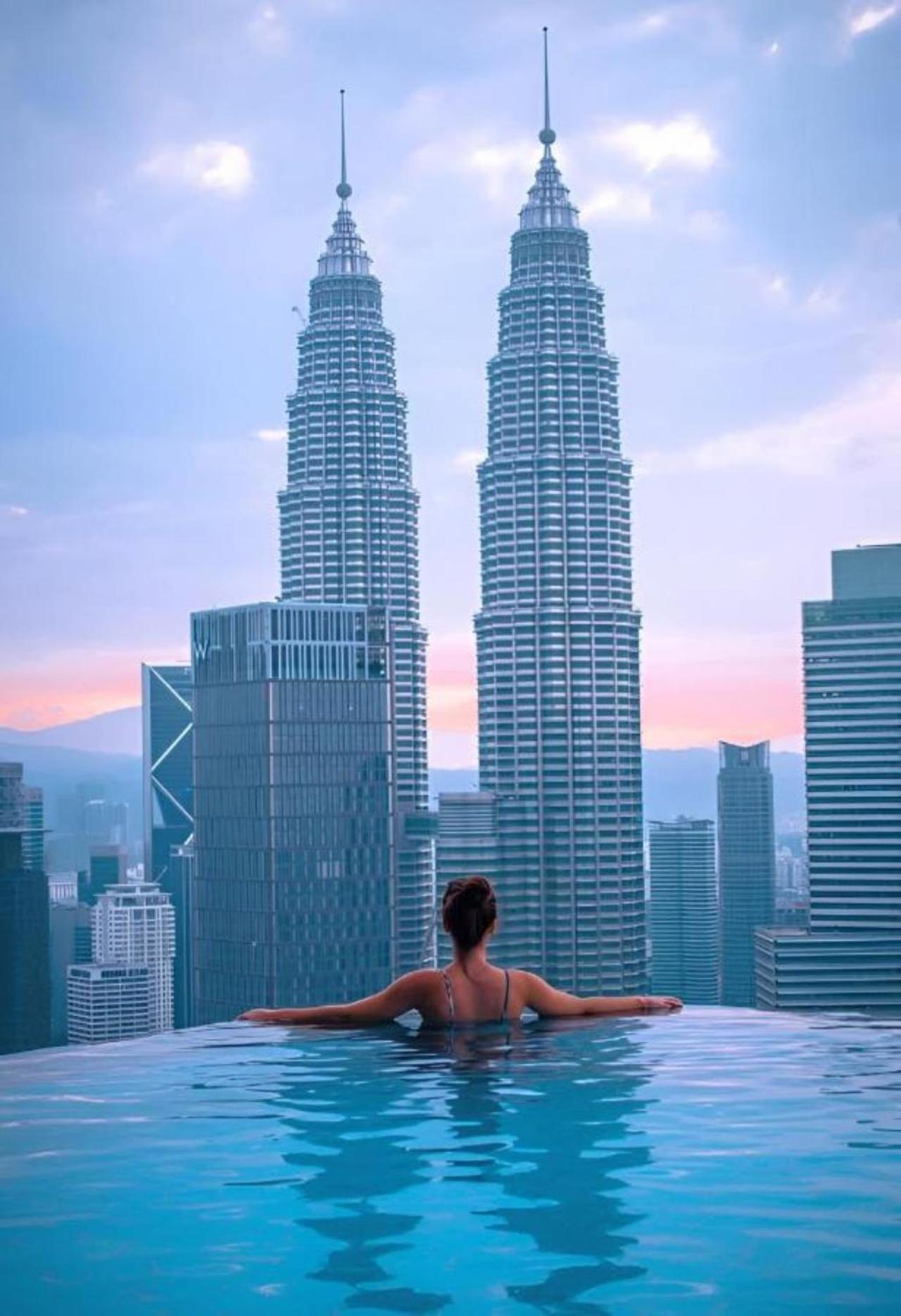 Colony By Infinitum Klcc *